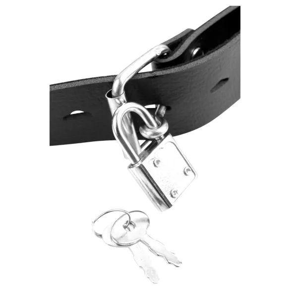 Fetish Fantasy - suupall dildoga - must