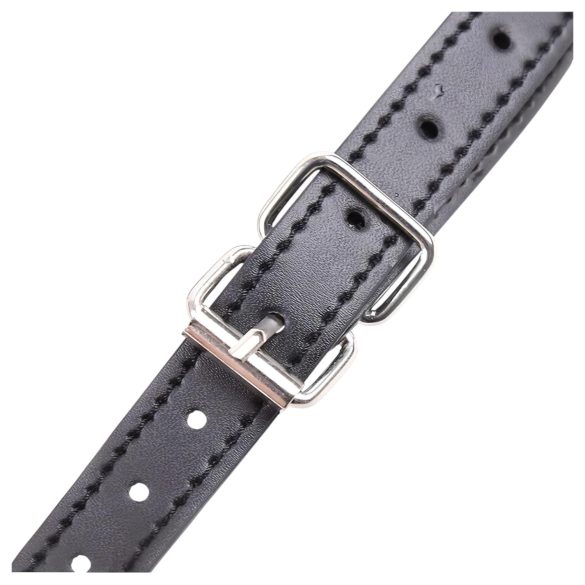 Latetobed - suuvormi silikoonist suupadi - must