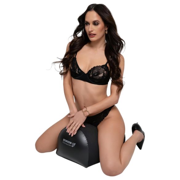 Bedroom Fantasies - täispuhutav seksipadi vibraatorkinnitusega must