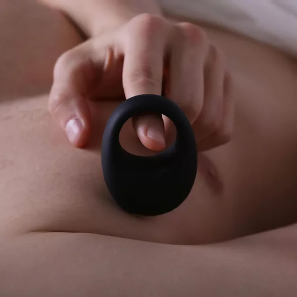 Je Joue Mio - vibro peenisering - veekindel akuga - must